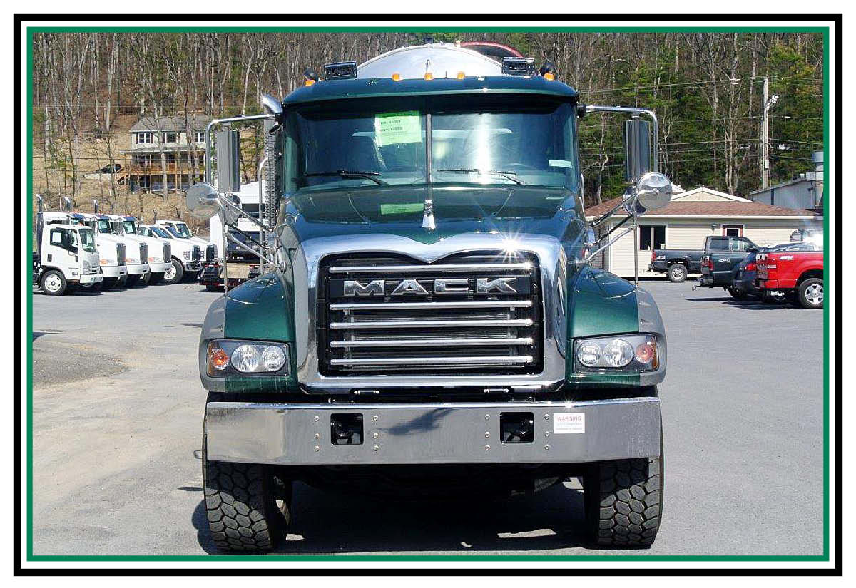 TANK SERVICES, INC. — Tank & Parts Distributor, New & Used, Custom Builds, Petroleum Trailers, Dump Trailers, Vacuum Trailers & Trucks, Oil Trucks, Steel Tanks, Aluminum Tanks, Service Trucks, Propane Trucks, Portable Restroom Trucks, Slide-In Units, Service & Repairs, Green Cleaning Products