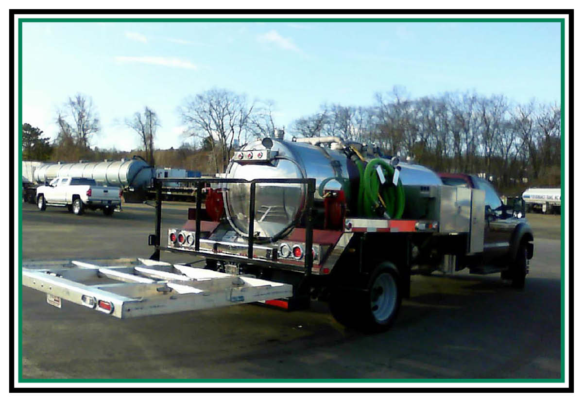 TANK SERVICES, INC. — Tank & Parts Distributor, New & Used, Custom Builds, Petroleum Trailers, Dump Trailers, Vacuum Trailers & Trucks, Oil Trucks, Steel Tanks, Aluminum Tanks, Service Trucks, Propane Trucks, Portable Restroom Trucks, Slide-In Units, Service & Repairs, Green Cleaning Products